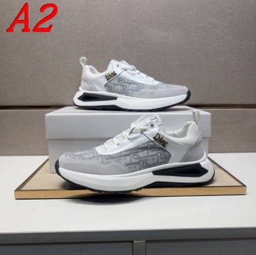 DIOR スニーカー女性からの支持率%！可愛さと実用性を兼ね備え  