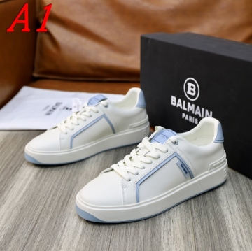 BALMAIN スニーカー【年末年始特集】防寒＆軽量！冬支度必須アイテム