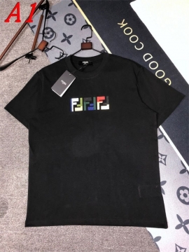 2025新作 FENDIフェンデイ ラウンドネック 半袖Tシャツ   コーディネート自在