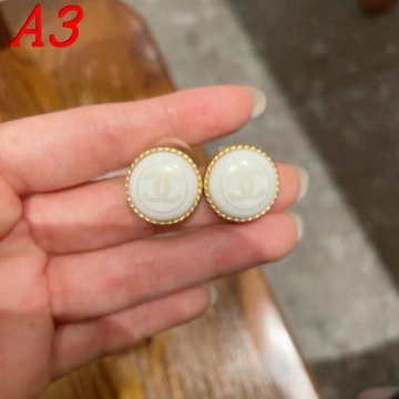 シャネル ピアス 2025SS ひび割れ防止 CHANEL