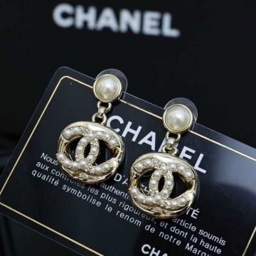 シャネル イヤリング 2025SS 大人のベーシック CHANEL
