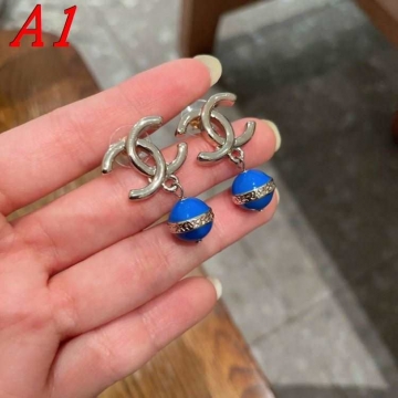 シャネル ピアス 2025SS 飽きの来ない CHANEL