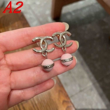 シャネル ピアス 2025SS 飽きの来ない CHANEL