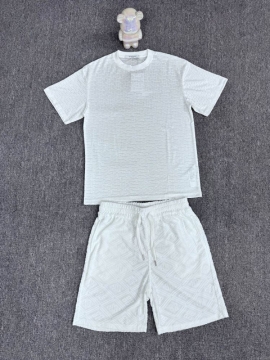 2025FW 非日常な気分を纏うルーズセット ジバンシィ トップスボトムスセット