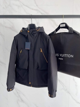 2025 ルイヴィトン ‌フィット感‌ メンズ ダウンジャケット 機会に是非