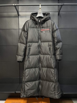 2025 プラダ おすすめ メンズ ダウンジャケット ファー取り外し可能
