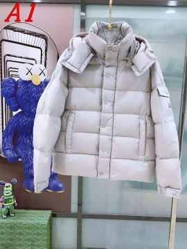 2025 モンクレール ユニーク メンズ ダウンジャケット 秋冬を彩る一着