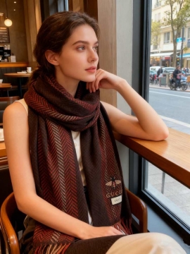 2025新作 グッチ ショール 期間限定 男女兼用 