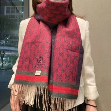 2025新作 グッチ ショール 人気 男女兼用 