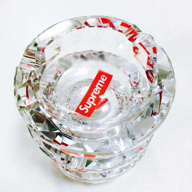 2020 高評価の人気品 Supreme Diamond Cut Crystal Ashtray 灰皿
