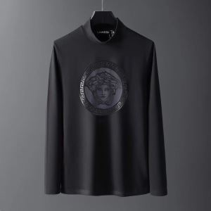 2色可選 長袖Tシャツ 秋冬ムード高まる人気新作 VERSACE ヴェルサーチ 2020秋、イチオシ上品