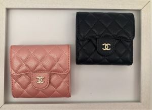 シャネル秋冬に大注目のカラー CHANEL 2色可選カジュアルコーデオシャレ 財布ウォレット もちろん相性抜群