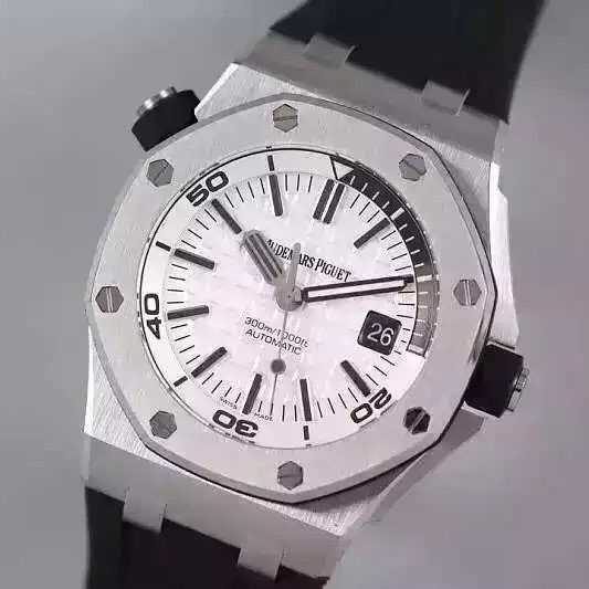 SALE開催 2020 AUDEMARS PIGUET オーデマ ピゲ 3120ムーブメント 3針クロノグラフ 日付表示 男性用腕時計