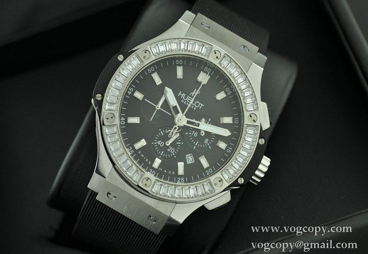 Hublotウブロ メンズ腕時計 日本製クオーツVK 日付表示 ラバー サファイヤクリスタル風防 ダイヤベゼル