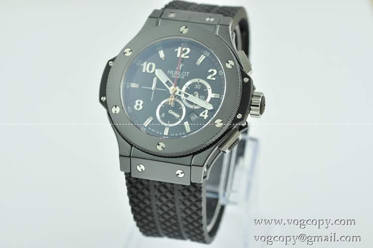 Hublotウブロ メンズ腕時計 日本製クオーツ 6針クロノグラフ 日付表示 52MM ラバー サファイヤクリスタル風防 セラミック
