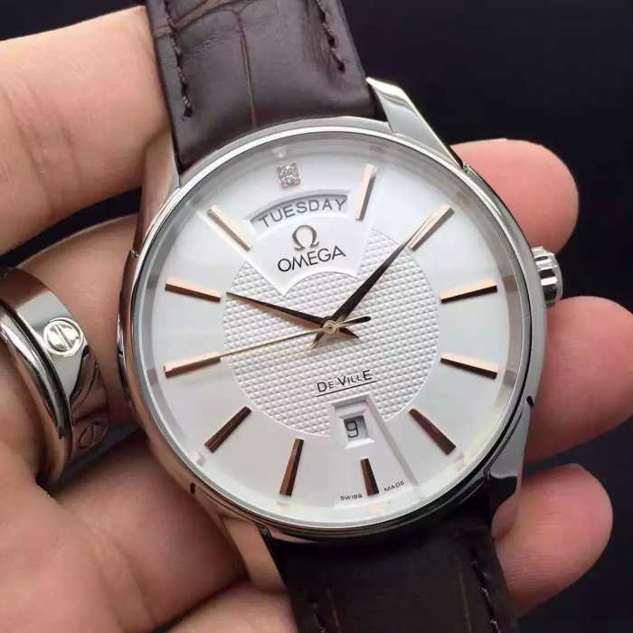 数に限りがある2020 OMEGA オメガ 3針クロノグラフ 日付表示 男性用腕時計 6色可選